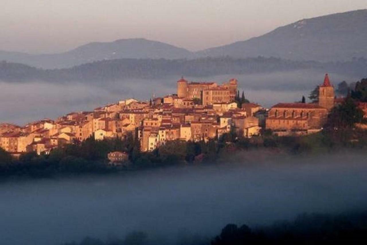 Bastide Provencale Les Muriers D'Engaspaty Seillans Buitenkant foto