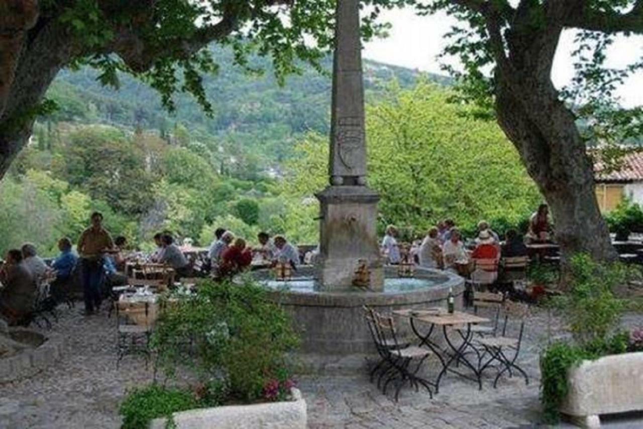 Bastide Provencale Les Muriers D'Engaspaty Seillans Buitenkant foto